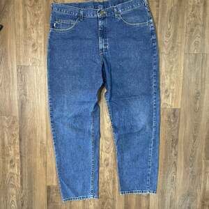 Vintage LL Bean Natural Fit Blue Denim Jeans Tag 40x32, 100% Cotton